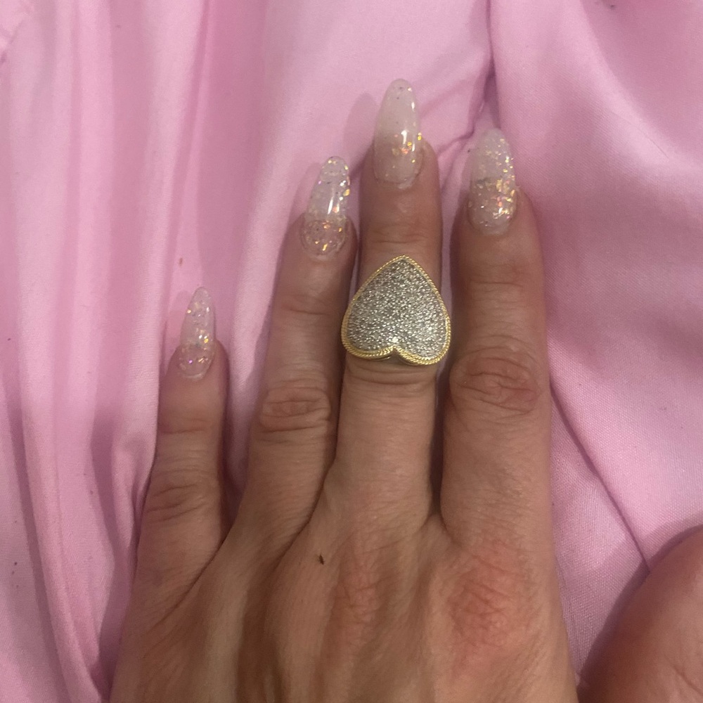 14k solid gold diamond heart ring - Picture 2 of 16
